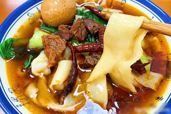 牛板面板面（自助辣椒+卤味+凉菜+和面+烙饼技术）-香源配方网