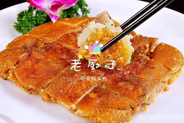 图片[1]-四川老厨子《樟茶糯米鸭》-香源配方网