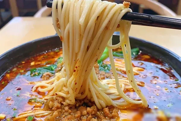 川式面食小吃组合(豌杂面+担担面+牛肉面+酸辣粉+钟水饺)-香源配方网