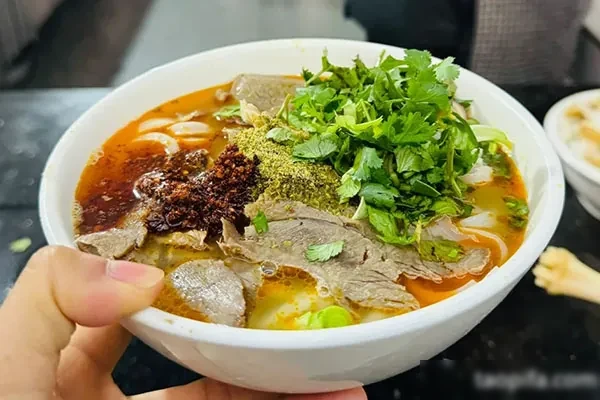 正宗遵义虾子羊肉粉技术配方资料-香源配方网