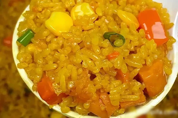 咖喱鸡焖饭技术配方和视频教程-香源配方网