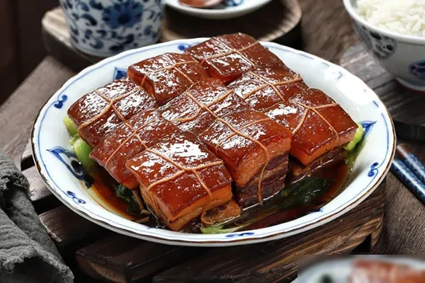 图片[1]-实体店某掌柜东坡肉技术-香源配方网