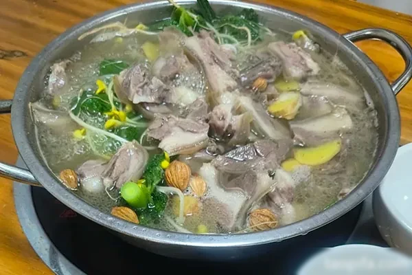 图片[1]-龟汁狗肉馆8800米技术-香源配方网