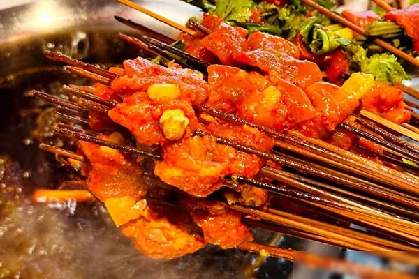 牛华八婆麻辣烫技术配方资料-香源配方网