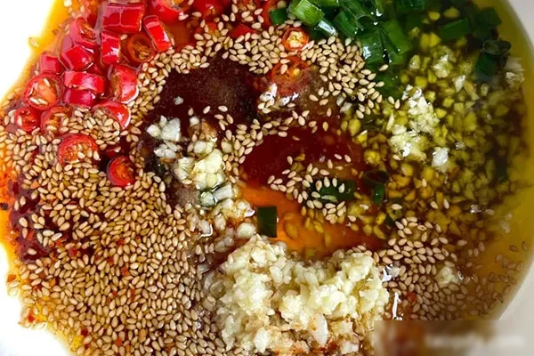 图片[1]-青岛大师十款凉菜酱汁视频教程-香源配方网